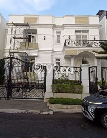 Dijual Rumah Luas Elegan Dengan View Eksklusif di Modernland, Tangerang Dijual Rumah Luas Elegan Dengan View Eksklusif di Modernland, Tangerang