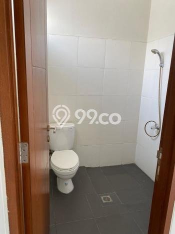 For Sale Rumah 2 Kamar Lokasi Strategis Bagus dan Strategis di Cipondoh For Sale Rumah 2 Kamar Lokasi Strategis Bagus dan Strategis di Cipondoh