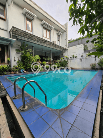 Hunian Mewah LB 220m2 Siap Pakai Desain Elegan di Kemang, Jakarta Selatan Hunian Mewah LB 220m2 Siap Pakai Desain Elegan di Kemang, Jakarta Selatan