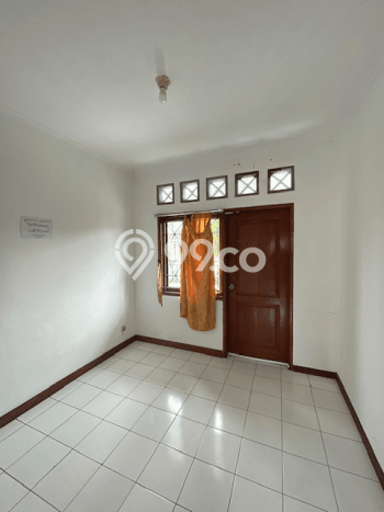 Jual Rumah Modern 3 KT di Cirendeu, Jakarta Selatan Jual Rumah Modern 3 KT di Cirendeu, Jakarta Selatan