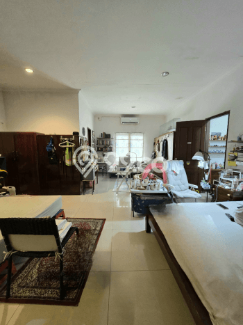 Hunian Mewah LB 220m2 Siap Pakai Desain Elegan di Kemang, Jakarta Selatan Hunian Mewah LB 220m2 Siap Pakai Desain Elegan di Kemang, Jakarta Selatan