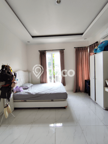 Rumah Strategis Minimalis Lb 200m2 di Jagakarsa, Jakarta Selatan Rumah Strategis Minimalis Lb 200m2 di Jagakarsa, Jakarta Selatan