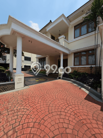 Rumah Eksklusif Dijual LT 2400m2 di Cinere, Depok Rumah Eksklusif Dijual LT 2400m2 di Cinere, Depok