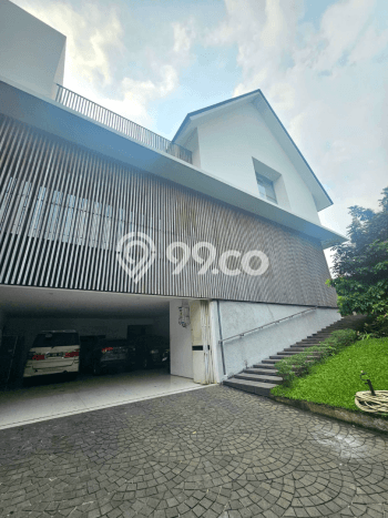 For Sale! Premium House LT 863m2 Desain Modern di Radio Dalam For Sale! Premium House LT 863m2 Desain Modern di Radio Dalam