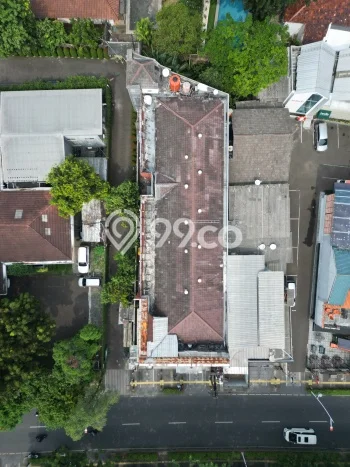 Unit Komersial Dijual di Jakarta Selatan LT 635m2 & LB 1800m2 Unit Komersial Dijual di Jakarta Selatan LT 635m2 & LB 1800m2