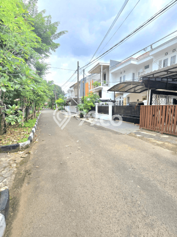 Jual Rumah Mewah Elegan Dengan View Eksklusif di Lebak Bulus, Jakarta Selatan Jual Rumah Mewah Elegan Dengan View Eksklusif di Lebak Bulus, Jakarta Selatan