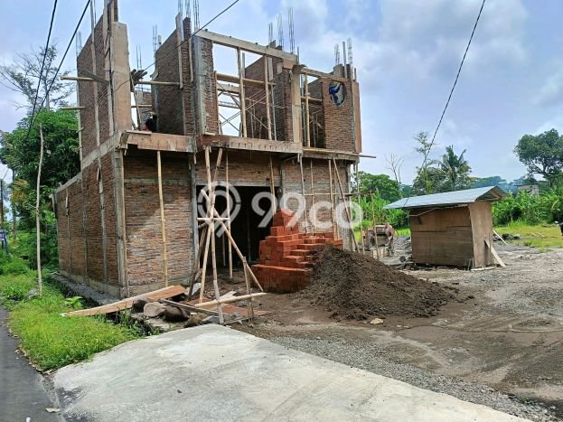 For Sale Rumah 3 Kamar Lokasi Strategis Bagus dan Strategis di Ngemplak For Sale Rumah 3 Kamar Lokasi Strategis Bagus dan Strategis di Ngemplak