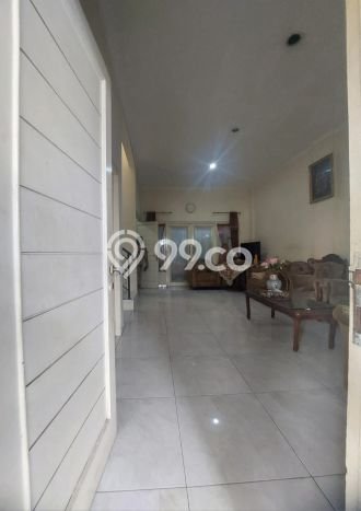 Rumah Lokasi Strategis di Cipondoh, Tangerang, LT 100m² Bangunan 150m² Rumah Lokasi Strategis di Cipondoh, Tangerang, LT 100m² Bangunan 150m²