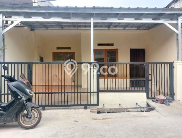 Rumah Strategis di Cipondoh, Tangerang, LT 66m² LB 50m² - HARGA NEGO! Rumah Strategis di Cipondoh, Tangerang, LT 66m² LB 50m² - HARGA NEGO!