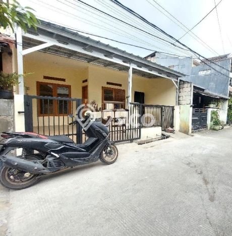 Rumah Strategis di Cipondoh, Tangerang, LT 66m² LB 50m² - HARGA NEGO! Rumah Strategis di Cipondoh, Tangerang, LT 66m² LB 50m² - HARGA NEGO!