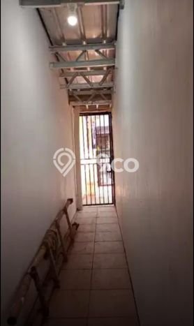 Rumah Strategis di Cipondoh, Tangerang, LT 66m² LB 50m² - HARGA NEGO! Rumah Strategis di Cipondoh, Tangerang, LT 66m² LB 50m² - HARGA NEGO!