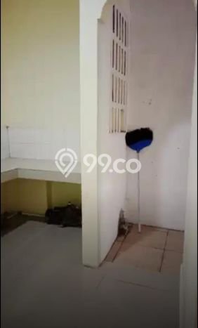 Rumah Strategis di Cipondoh, Tangerang, LT 66m² LB 50m² - HARGA NEGO! Rumah Strategis di Cipondoh, Tangerang, LT 66m² LB 50m² - HARGA NEGO!