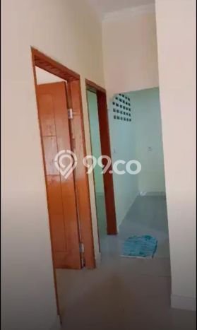 Rumah Strategis di Cipondoh, Tangerang, LT 66m² LB 50m² - HARGA NEGO! Rumah Strategis di Cipondoh, Tangerang, LT 66m² LB 50m² - HARGA NEGO!