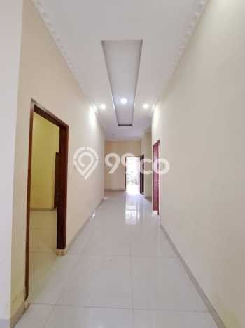 Rumah Modern Minimalis 7 Kamar Siap Huni di Cipondoh Rumah Modern Minimalis 7 Kamar Siap Huni di Cipondoh