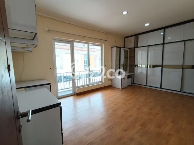 Rumah Luas Asri 4 KT Siap Huni di Cikokol Tangerang Rumah Luas Asri 4 KT Siap Huni di Cikokol Tangerang