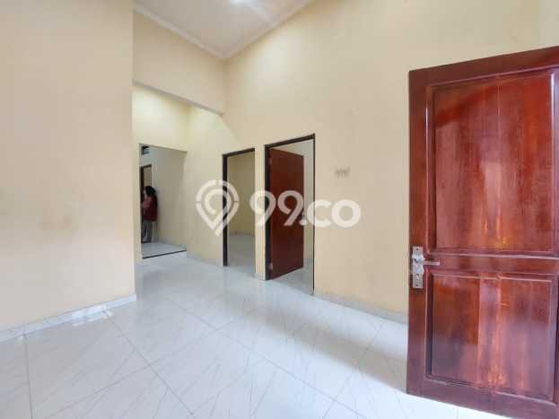 Rumah Strategis Minimalis Lb 70m2 di Cipondoh, Tangerang Rumah Strategis Minimalis Lb 70m2 di Cipondoh, Tangerang