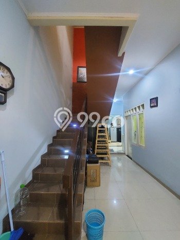 Hunian Cantik Modern Lb 175m2 di Cipondoh, Tangerang Hunian Cantik Modern Lb 175m2 di Cipondoh, Tangerang