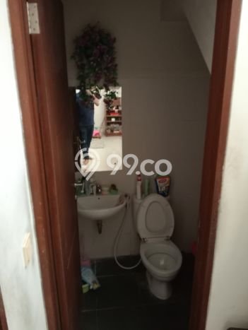 Dijual Hunian Rumah Terawat 3 KT di Cikokol, Tangerang Dijual Hunian Rumah Terawat 3 KT di Cikokol, Tangerang