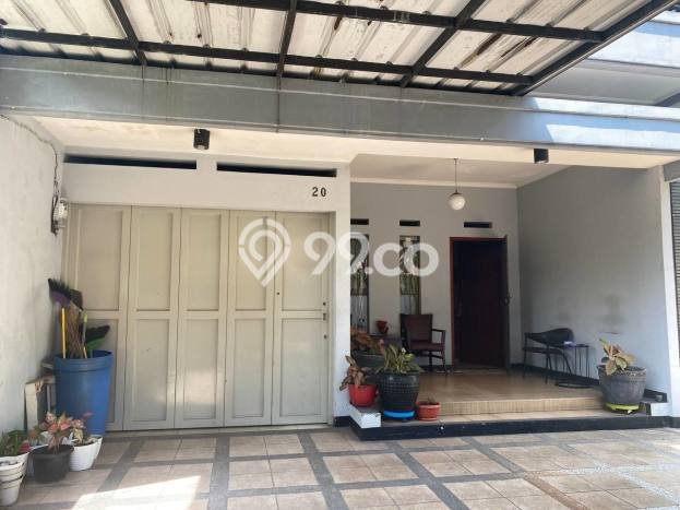 Siap Huni Rumah Mewah 4 Kamar di Batununggal Dekat ke Mana Pun Siap Huni Rumah Mewah 4 Kamar di Batununggal Dekat ke Mana Pun