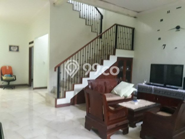 Rumah Luxury Modern Tanpa Renovasi di Cikutra Bandung Rumah Luxury Modern Tanpa Renovasi di Cikutra Bandung