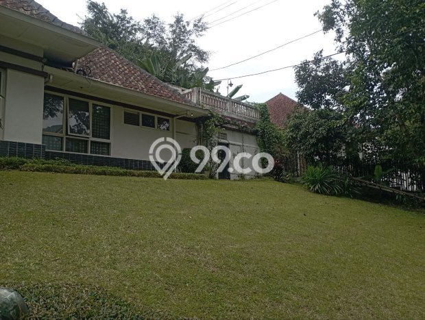 Hunian Mewah LB 400m2 Siap Pakai Desain Elegan di Cipaganti, Bandung Hunian Mewah LB 400m2 Siap Pakai Desain Elegan di Cipaganti, Bandung