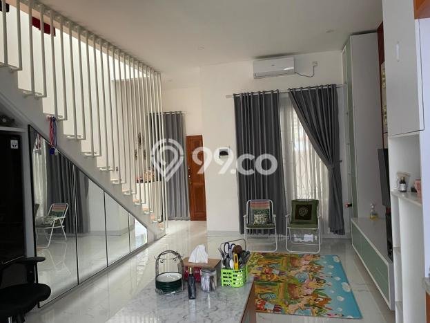 Dijual Cepat Rumah Favorit Siap Huni LB 102m2 di Arcamanik, Bandung Dijual Cepat Rumah Favorit Siap Huni LB 102m2 di Arcamanik, Bandung