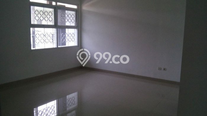 Ready to Use! Luxury House LT 225m2 Desain Elegan di BKR Ready to Use! Luxury House LT 225m2 Desain Elegan di BKR