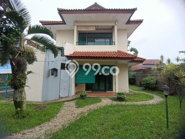 Rumah Strategis Minimalis Lb 240m2 di Arcamanik, Bandung Rumah Strategis Minimalis Lb 240m2 di Arcamanik, Bandung