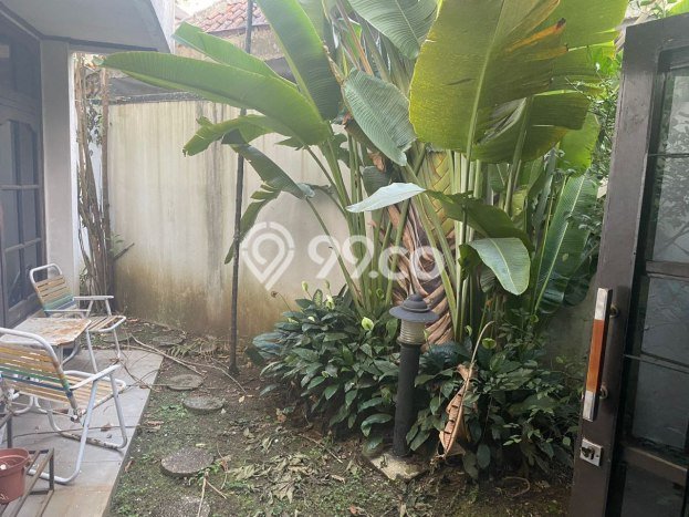 Rumah Elit LB 200m2 Siap Pakai Desain Elegan di Turangga, Bandung Rumah Elit LB 200m2 Siap Pakai Desain Elegan di Turangga, Bandung