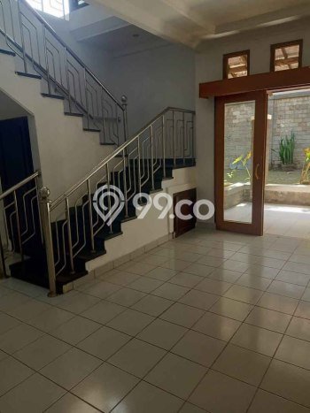 Rumah Elit Modern Tanpa Renovasi di Cigadung Bandung Rumah Elit Modern Tanpa Renovasi di Cigadung Bandung