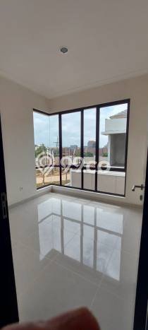 Dijual Rumah Luas Elegan Dengan View Eksklusif di Podomoro Park Bandung, Bandung Dijual Rumah Luas Elegan Dengan View Eksklusif di Podomoro Park Bandung, Bandung