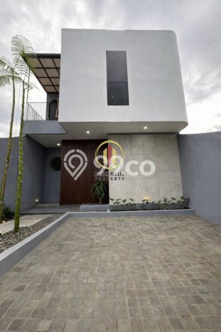 Rumah Minimalis 3 Kamar LT 120m2 di Turangga Rumah Minimalis 3 Kamar LT 120m2 di Turangga