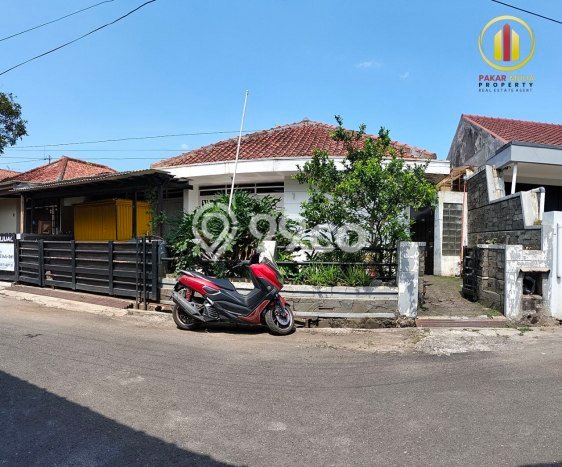 Rumah Minimalis 3 Kamar LT 220m2 di Turangga Rumah Minimalis 3 Kamar LT 220m2 di Turangga