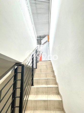 Hunian Cantik Modern Lb 210m2 di Arcamanik, Bandung Hunian Cantik Modern Lb 210m2 di Arcamanik, Bandung