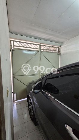 Rumah Luas Asri 4 KT Siap Pakai di Taman Holis Indah Bandung Rumah Luas Asri 4 KT Siap Pakai di Taman Holis Indah Bandung