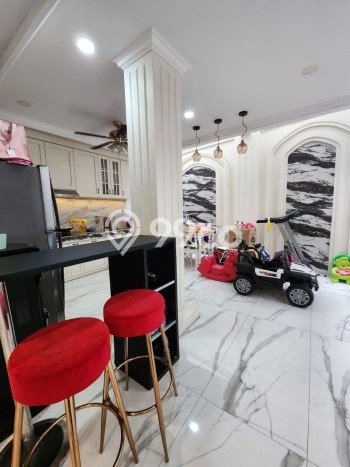 Siap Huni Rumah Mewah 4 Kamar di Antapani Dekat ke Mana Pun Siap Huni Rumah Mewah 4 Kamar di Antapani Dekat ke Mana Pun