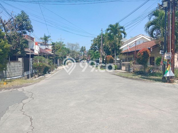 Rumah Luxury Modern Tanpa Renovasi di Turangga Bandung Rumah Luxury Modern Tanpa Renovasi di Turangga Bandung