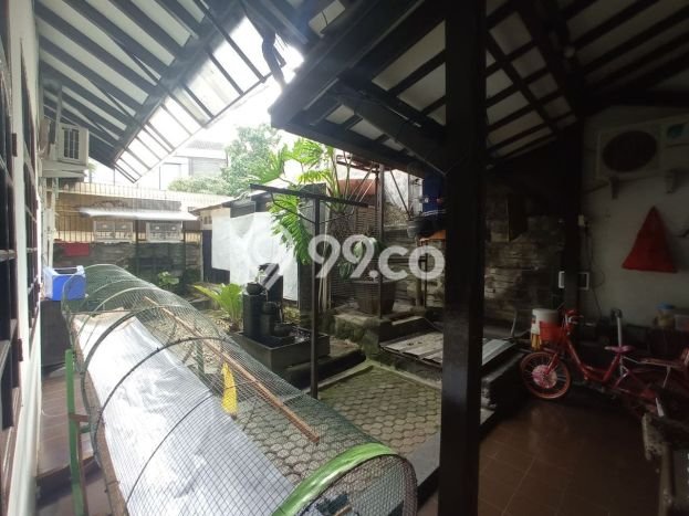 Rumah Elit Modern Tanpa Renovasi di Turangga Bandung Rumah Elit Modern Tanpa Renovasi di Turangga Bandung