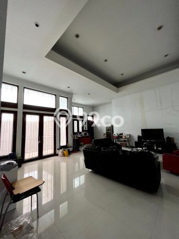 Best Deal Hunian Mewah Ideal dan Luas di Batununggal, Bandung Best Deal Hunian Mewah Ideal dan Luas di Batununggal, Bandung