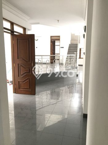 Rumah Elit Modern Tanpa Renovasi di Cikutra Bandung Rumah Elit Modern Tanpa Renovasi di Cikutra Bandung