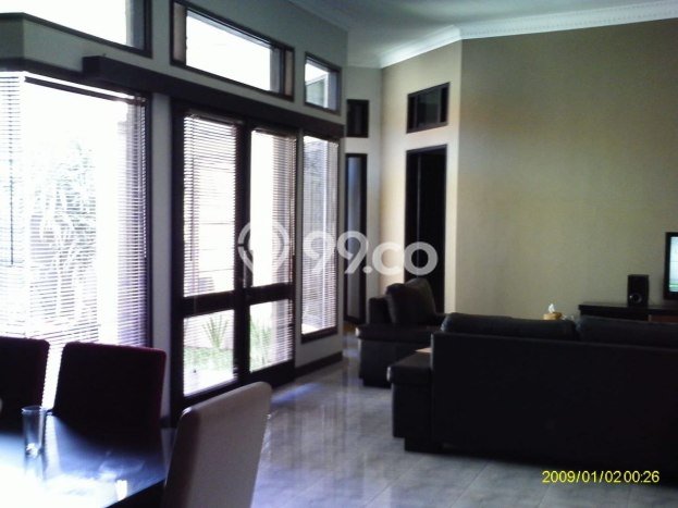 Dijual Rumah Mewah Megah Dengan View Cantik di Buah Batu, Bandung Dijual Rumah Mewah Megah Dengan View Cantik di Buah Batu, Bandung