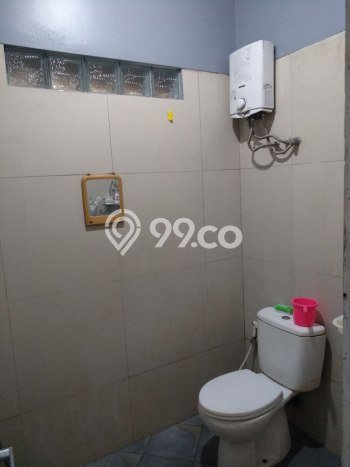 SPECIAL PRICE! Rumah Asri di , Luas 133m2m² Bangunan 200m2m² SPECIAL PRICE! Rumah Asri di , Luas 133m2m² Bangunan 200m2m²