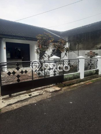 Untuk Dijual Tanah di Antapani Bandung Luas 160m2 SHM Untuk Dijual Tanah di Antapani Bandung Luas 160m2 SHM