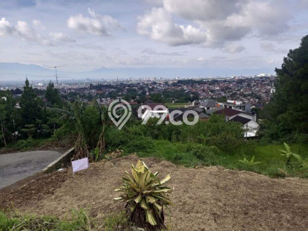 Tanah Kavling Dijual di Cigadung, Bandung dengan Luas Tanah 380m2 Tanah Kavling Dijual di Cigadung, Bandung dengan Luas Tanah 380m2