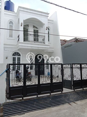 Rumah Idaman Keluarga LB 170m² Lokasi Tenang di Turangga, Bandung Rumah Idaman Keluarga LB 170m² Lokasi Tenang di Turangga, Bandung