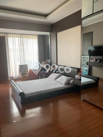 HARGA SPECIAL! Rumah Strategis lokasi Batununggal, LT 168m² Bangunan 180m² HARGA SPECIAL! Rumah Strategis lokasi Batununggal, LT 168m² Bangunan 180m²