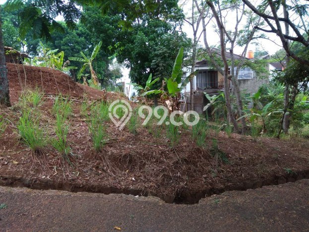 LOKASI STRATEGIS! Tanah Kawasan Cigadung, Luas 143m², Pinggir Jalan Raya LOKASI STRATEGIS! Tanah Kawasan Cigadung, Luas 143m², Pinggir Jalan Raya