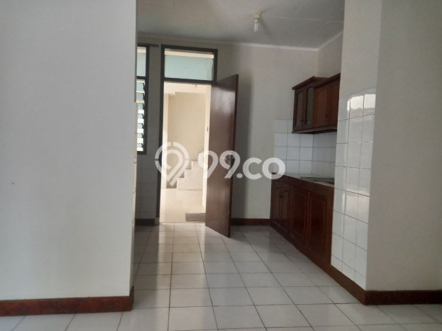 Dijual Cepat Rumah Favorit Siap Huni LB 257m2 di Arcamanik, Bandung Dijual Cepat Rumah Favorit Siap Huni LB 257m2 di Arcamanik, Bandung