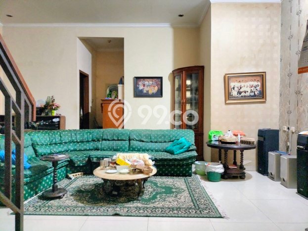 For Sale Rumah 5 Kamar Lokasi Ideal Nyaman dan Strategis di Margahayu For Sale Rumah 5 Kamar Lokasi Ideal Nyaman dan Strategis di Margahayu