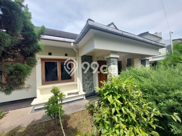Rumah di Lengkong, Luas 365m², LB 300m² Rumah di Lengkong, Luas 365m², LB 300m²